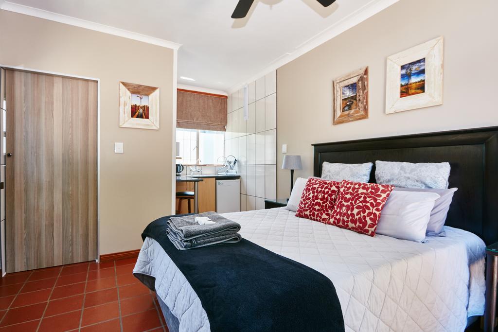 Appartamento 1202 On Cowgill Pretoria-Noord Esterno foto